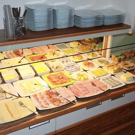 Hotel Garni Thermengluck