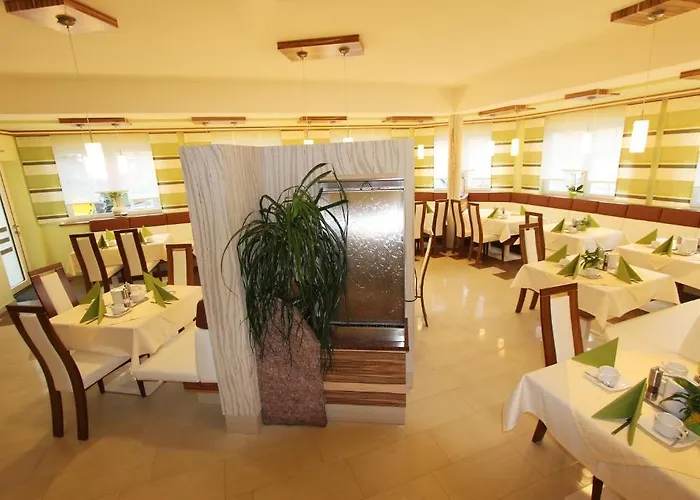 Garni Thermenglück Hotel 4*