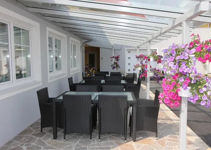 Hotel Garni Thermenglueck