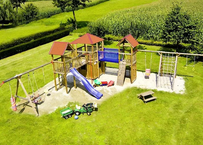 Garni Thermenglueck 4*